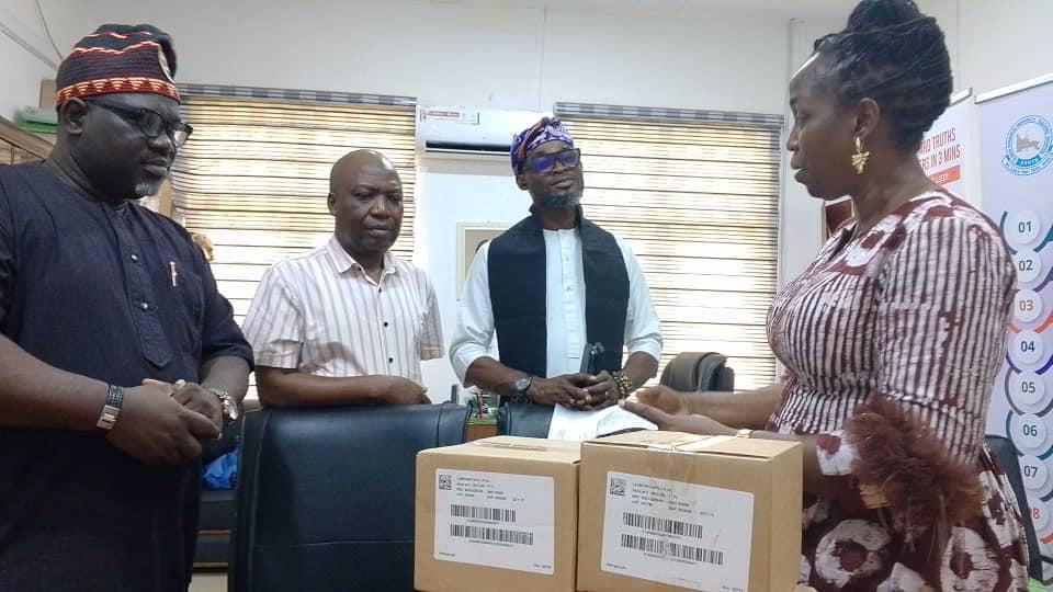 Presentation of Drugs to Olabisi Onabanjo University Teaching Hospital, Sagamu